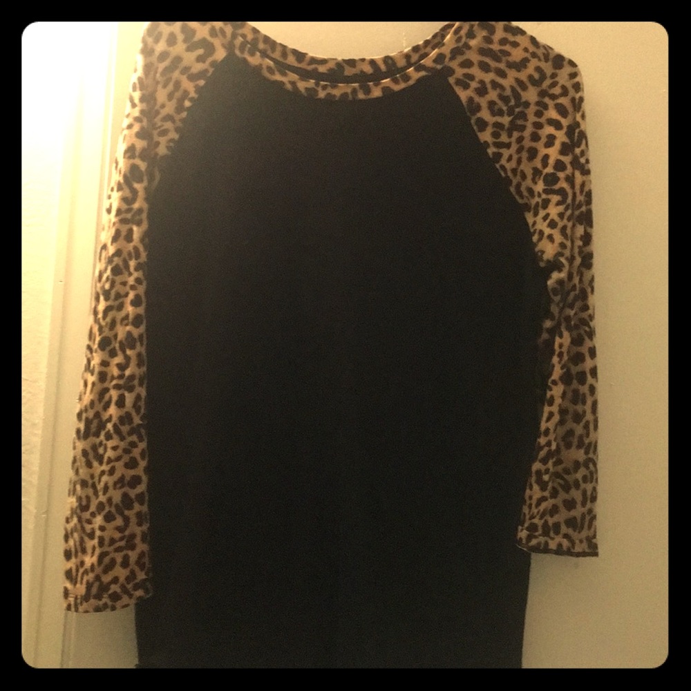 VS PINK Baseball Tee